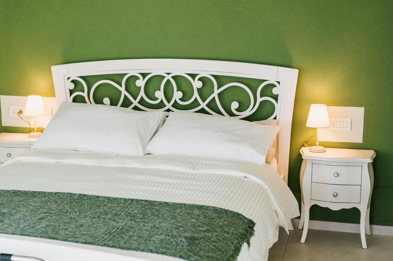 La Tenuta Di Santo Stefano Agri Resort & Spa Fossano Eksteriør billede