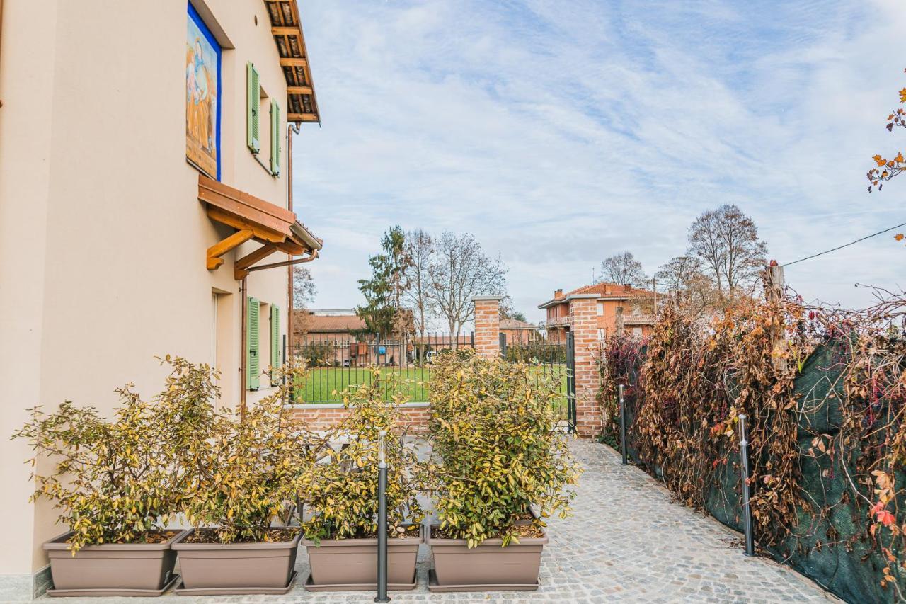 La Tenuta Di Santo Stefano Agri Resort & Spa Fossano Eksteriør billede