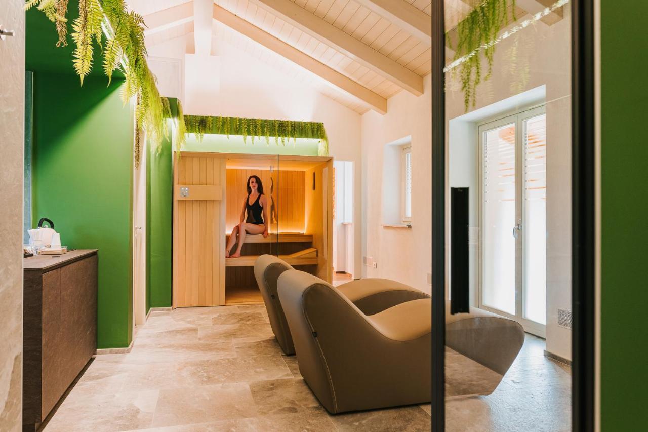 La Tenuta Di Santo Stefano Agri Resort & Spa Fossano Eksteriør billede