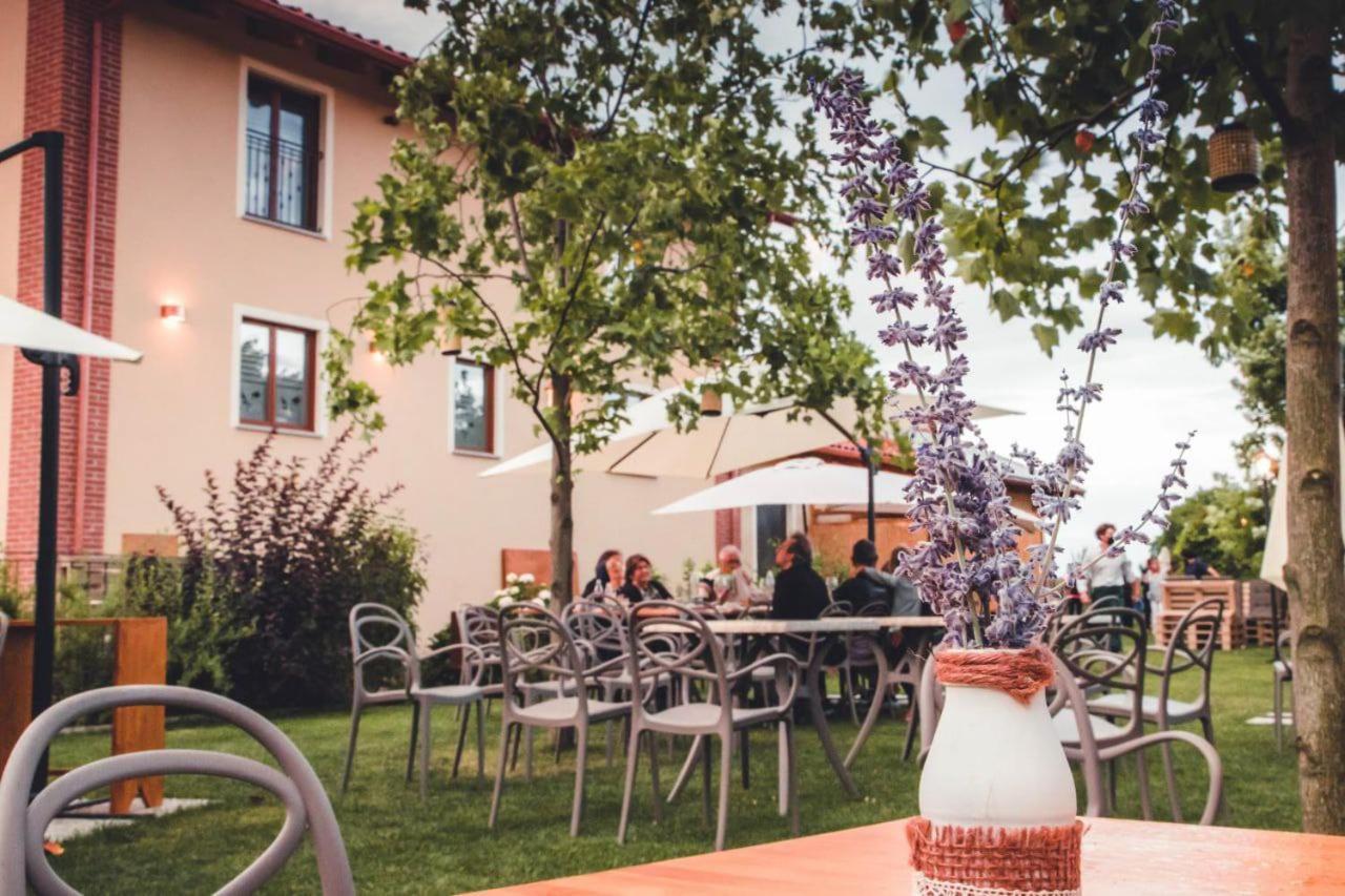 La Tenuta Di Santo Stefano Agri Resort & Spa Fossano Eksteriør billede